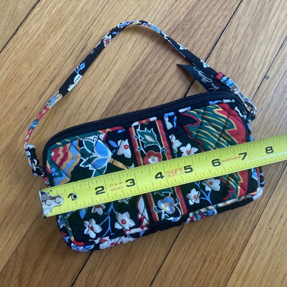 NWOT Vera Bradley Wristlet Purse